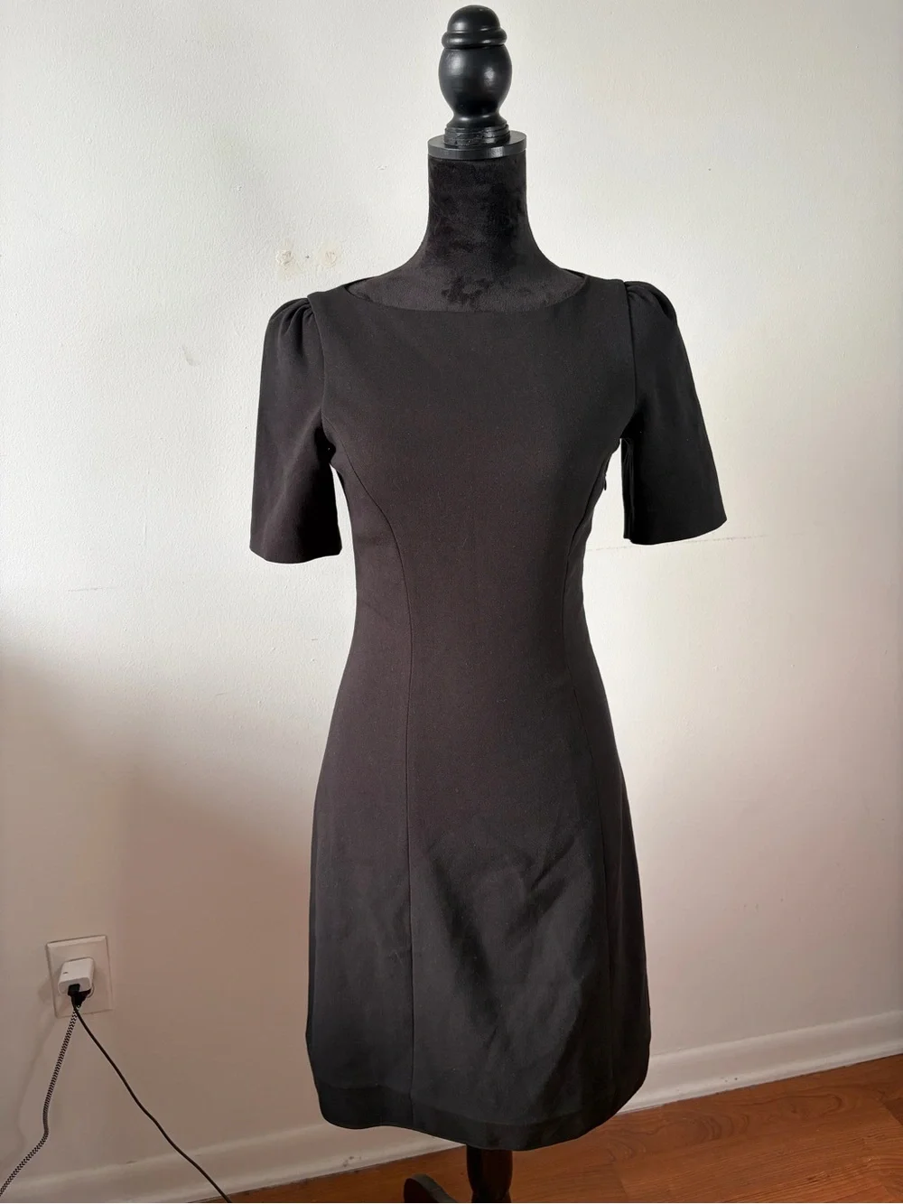 Kate Spade New York Black Puff Short Sleeve Sheath Dress Size 4 LBD Workwear